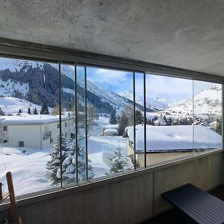 Top Modernes Apartment Im Herzen Von Andermatt Balkon & Bergblick Exteriér fotografie