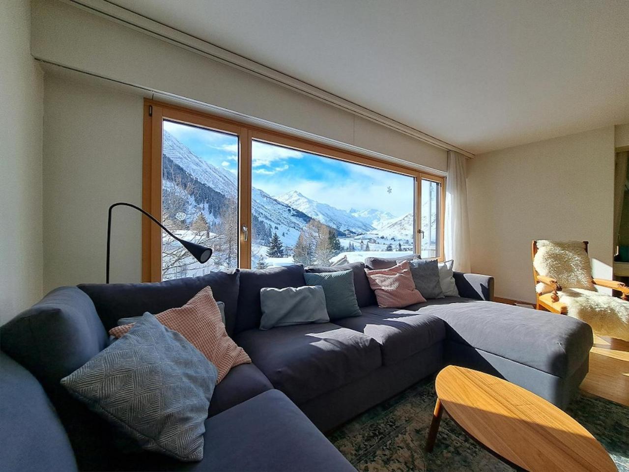Top Modernes Apartment Im Herzen Von Andermatt Balkon & Bergblick Exteriér fotografie